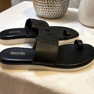 Michael Kors Rosa Embossed Logo Sandals Size 7